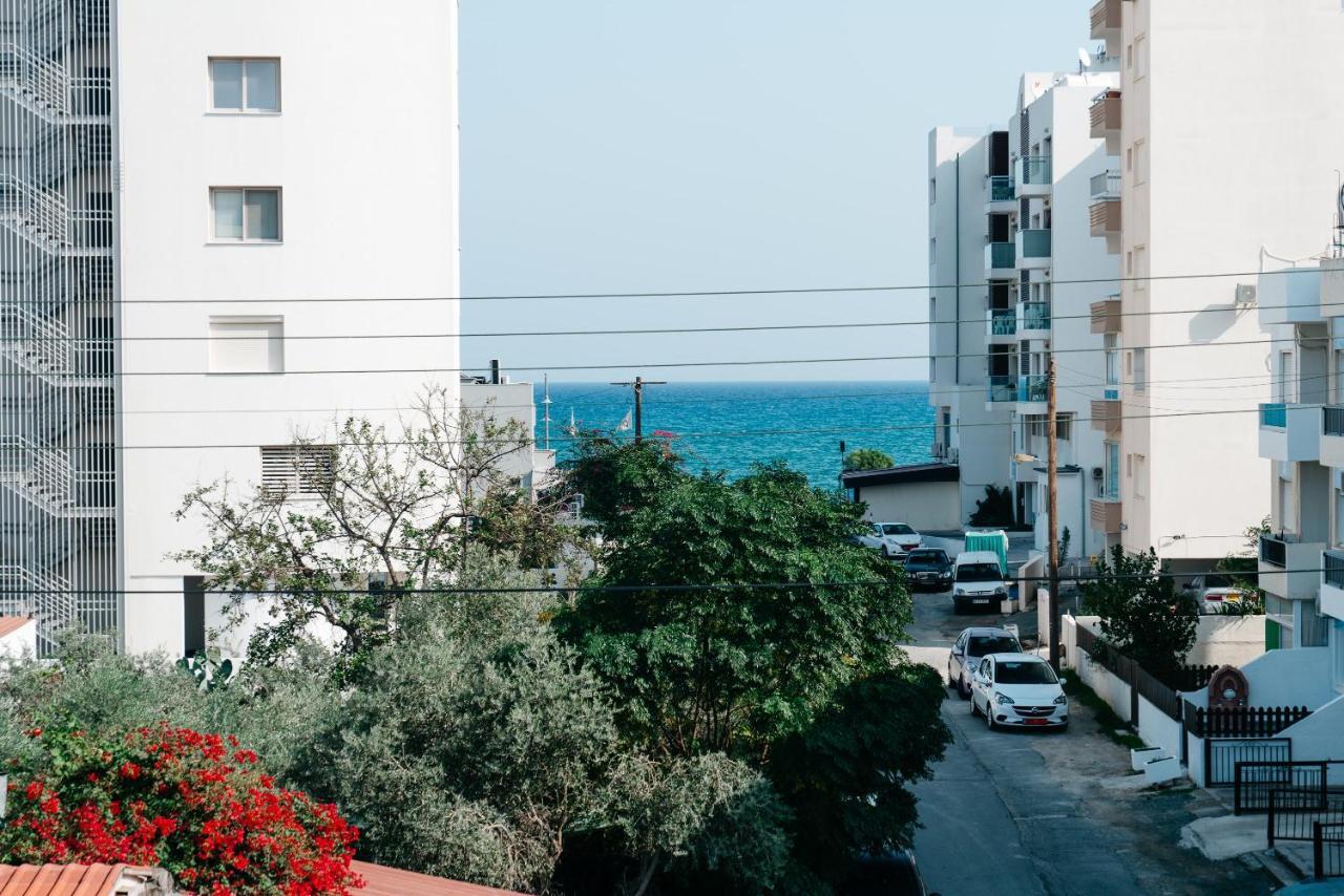 Seasunlove Apt. Apartment Larnaca Ngoại thất bức ảnh