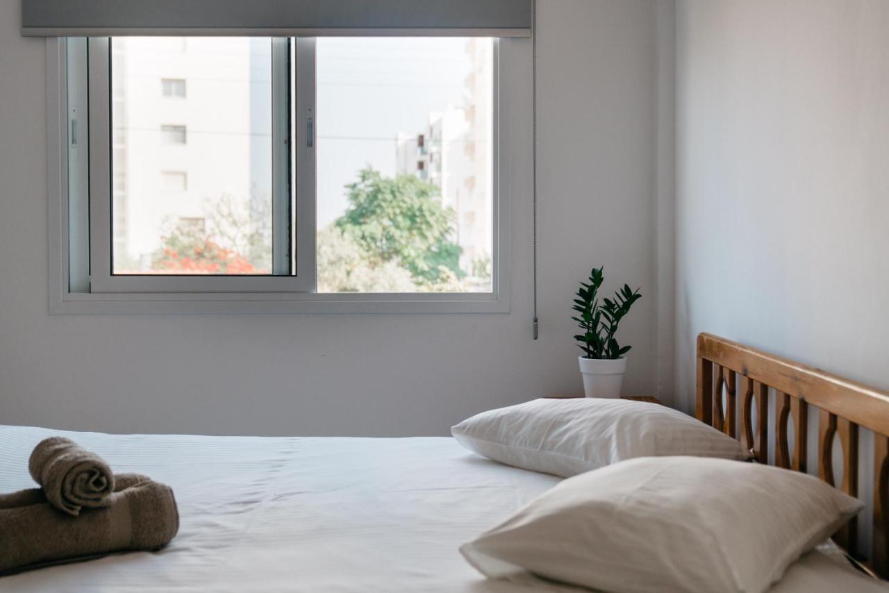 Seasunlove Apt. Apartment Larnaca Ngoại thất bức ảnh